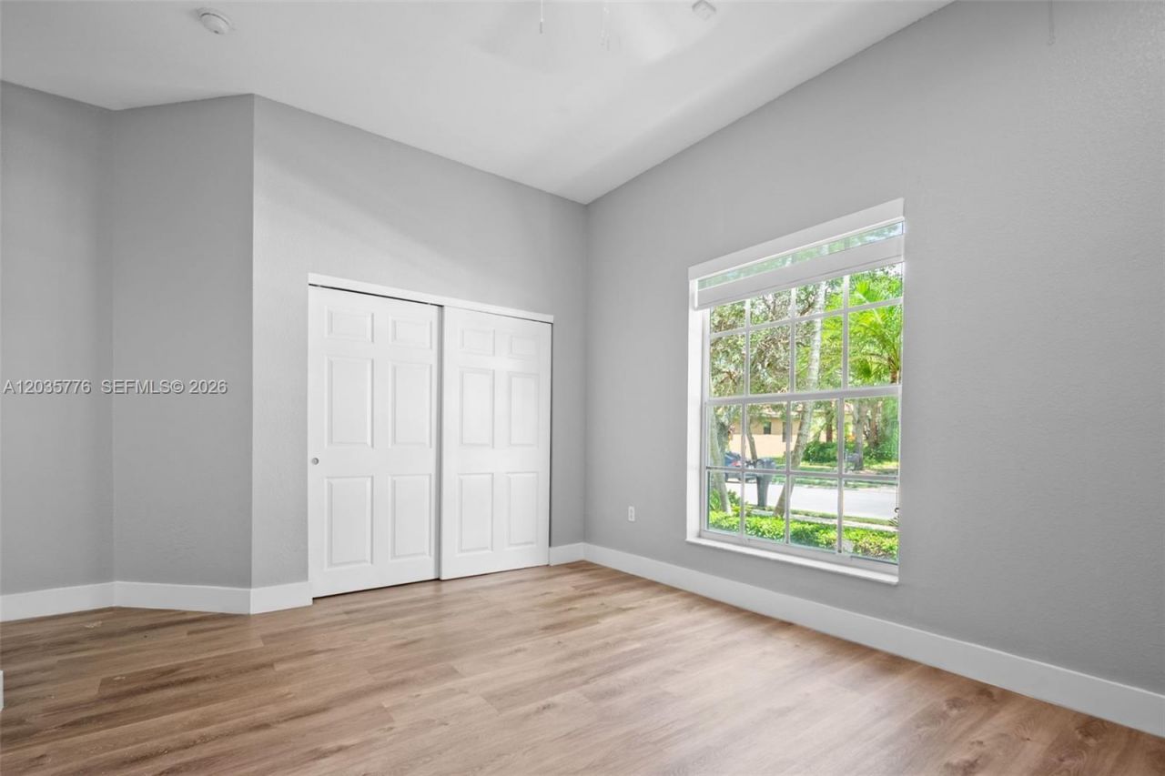 15957 SW 16th St, Unit N/A, Pembroke Pines, FL 33027 Photo