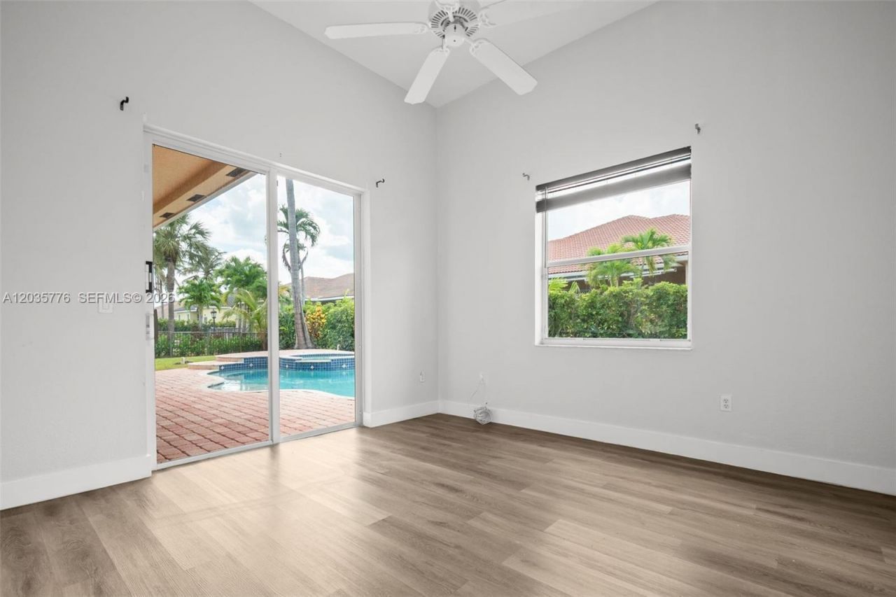 15957 SW 16th St, Unit N/A, Pembroke Pines, FL 33027 Photo