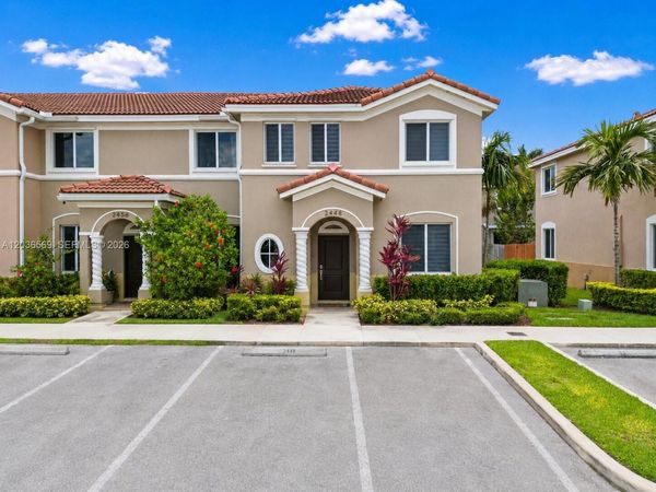 2448 SE 10th Ct , Homestead, FL 33035