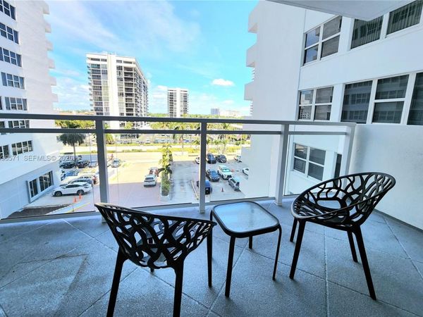 2030 S Ocean Dr , Unit 401, Hallandale Beach, FL 33009
