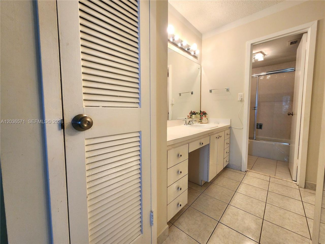 2030 S Ocean Dr, Unit 401, Hallandale Beach, FL 33009 Photo