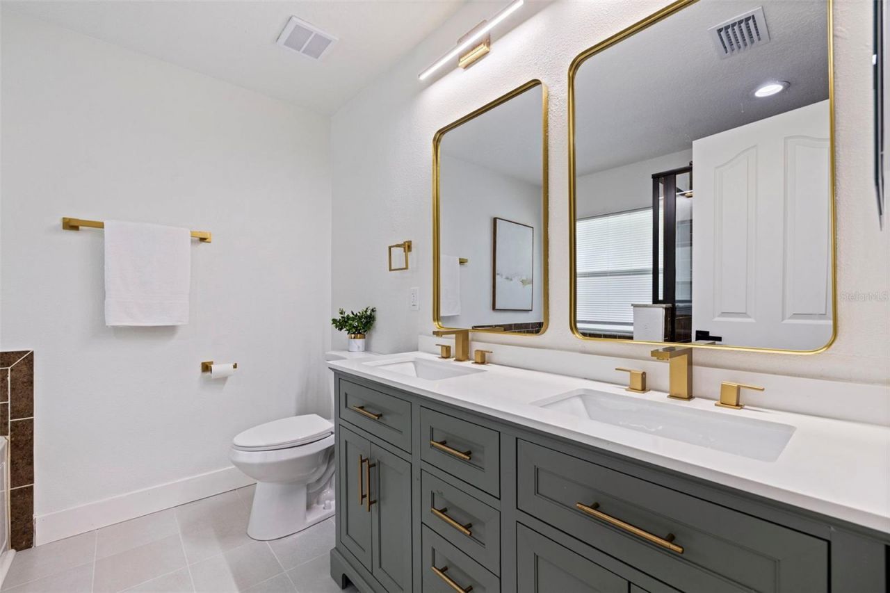 2921 49th Terrace S, Saint Petersburg, FL 33712 Photo