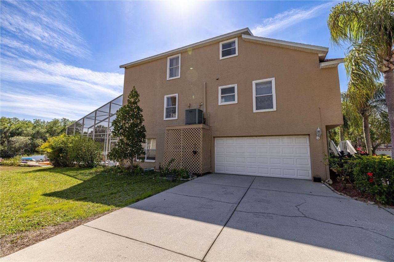 7345 Brightwaters Court , New Port Richey, FL 34652 Photo