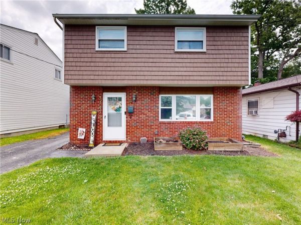 37450 Green Drive, Eastlake, OH 44095