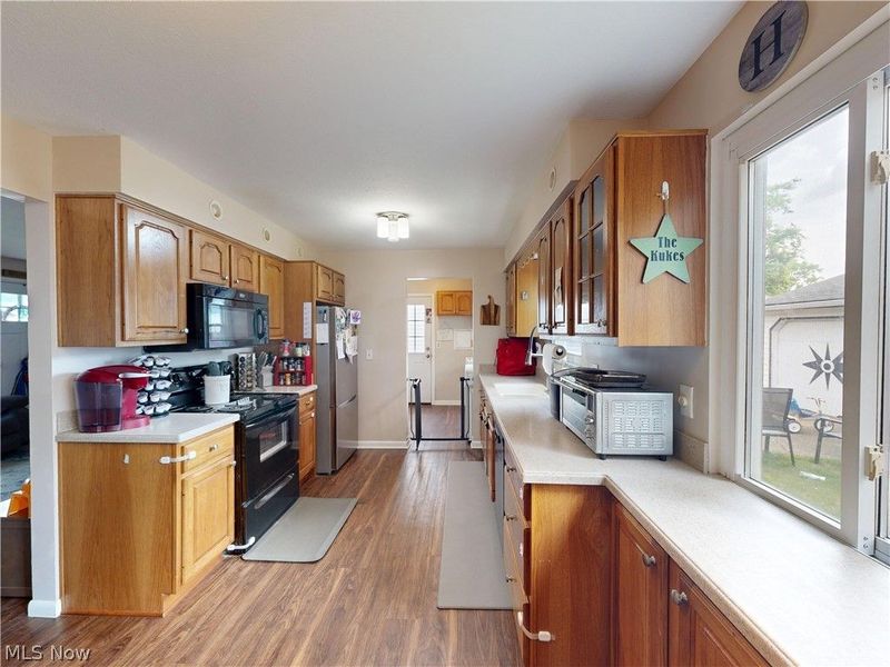 37450 Green Drive, Eastlake, OH 44095 Photo 14