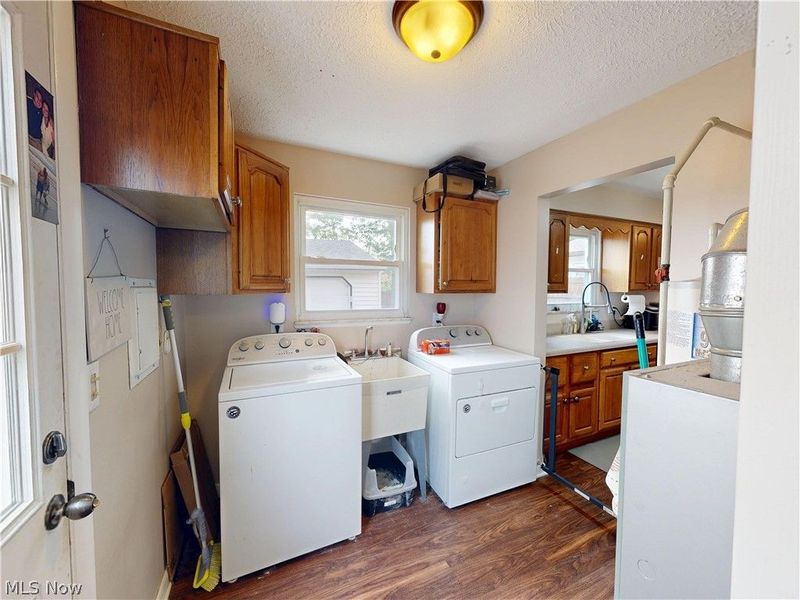 37450 Green Drive, Eastlake, OH 44095 Photo 16