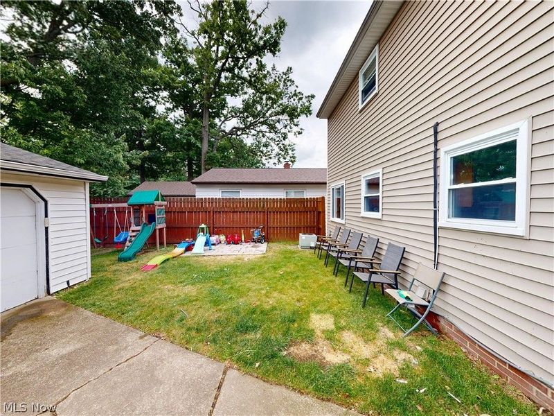 37450 Green Drive, Eastlake, OH 44095 Photo 31
