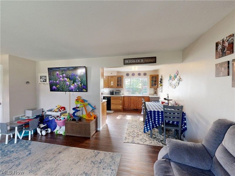 37450 Green Drive, Eastlake, OH 44095 Photo 6