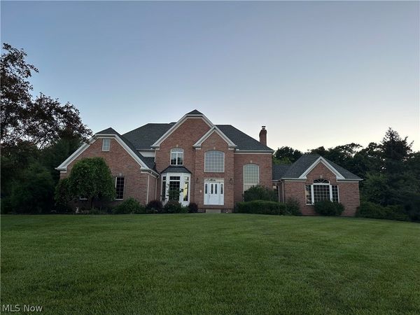 8033 Camden Way , Canfield, OH 44406
