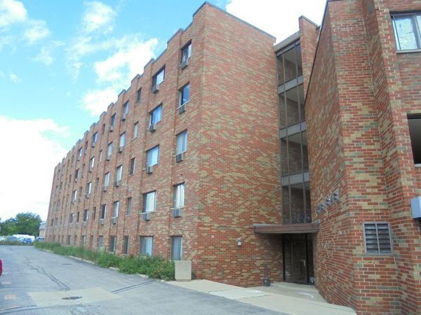 5310 N CHESTER Avenue , Unit 301, Chicago, IL 60656