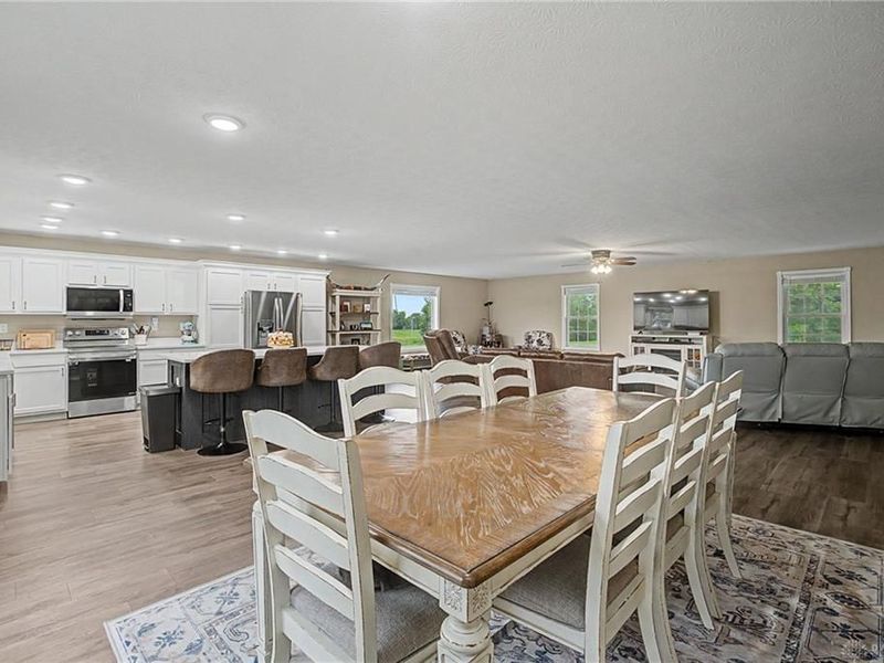 1564 Stingley Road, Chester Township, OH 45177 Photo 14