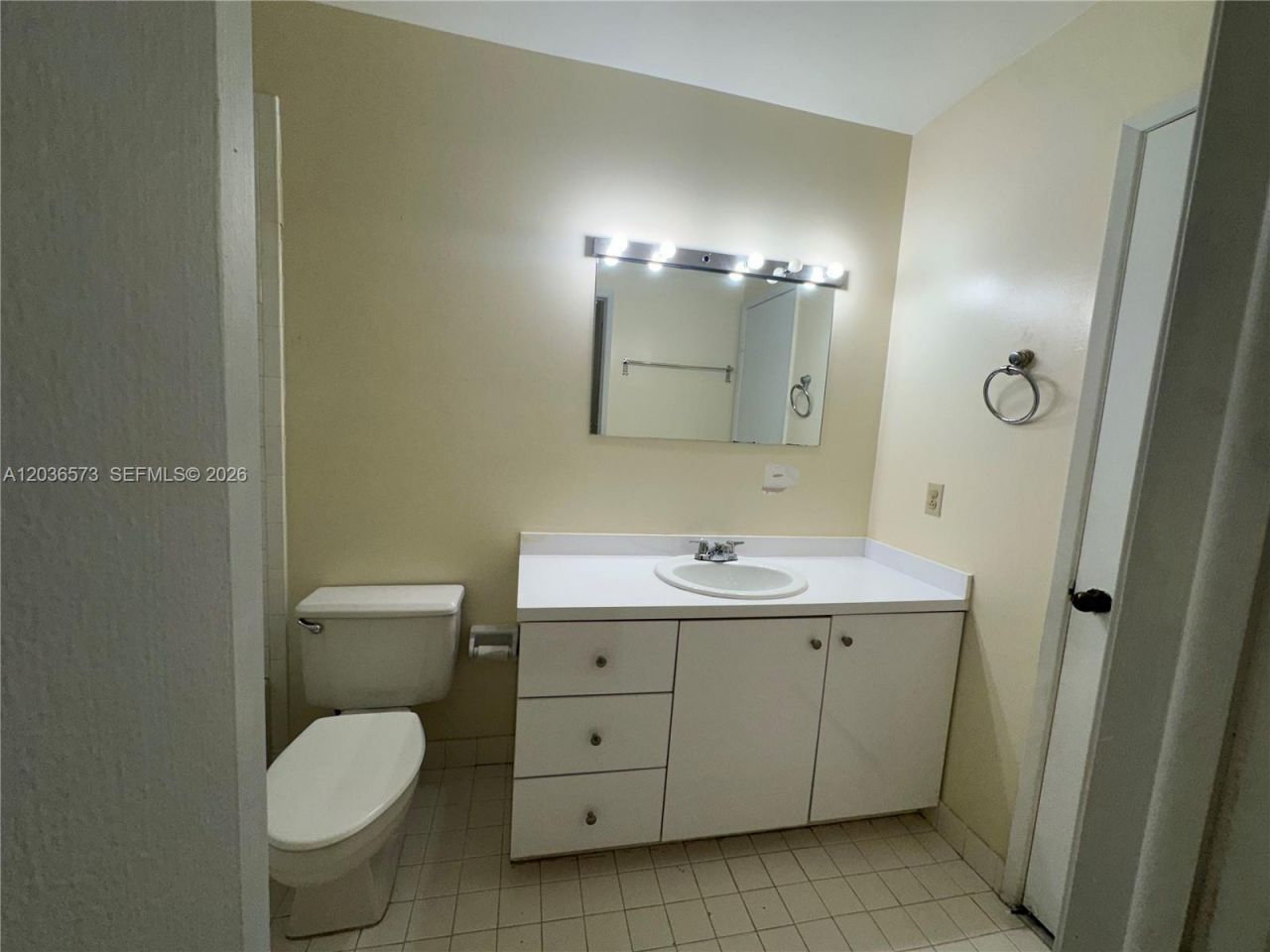 8999 SW 123rd Ct, Unit 212, Miami, FL 33186 Photo