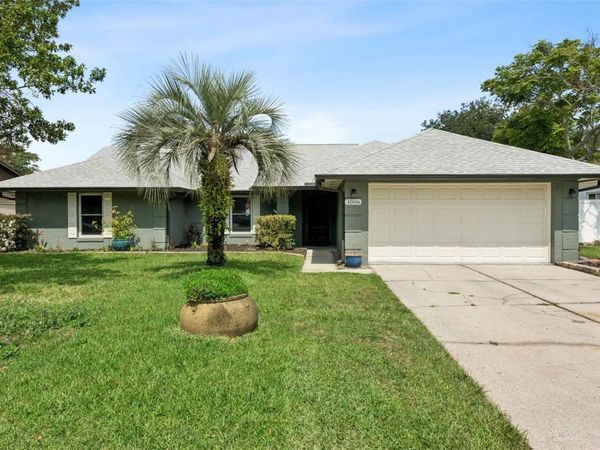 1006 AVILES COURT , OVIEDO, FL 32765