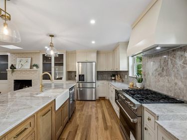 7048 Arboreal Drive, Dallas, TX 75231