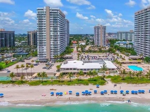 1980 S Ocean Dr, Unit 8D, Hallandale Beach, FL 33009