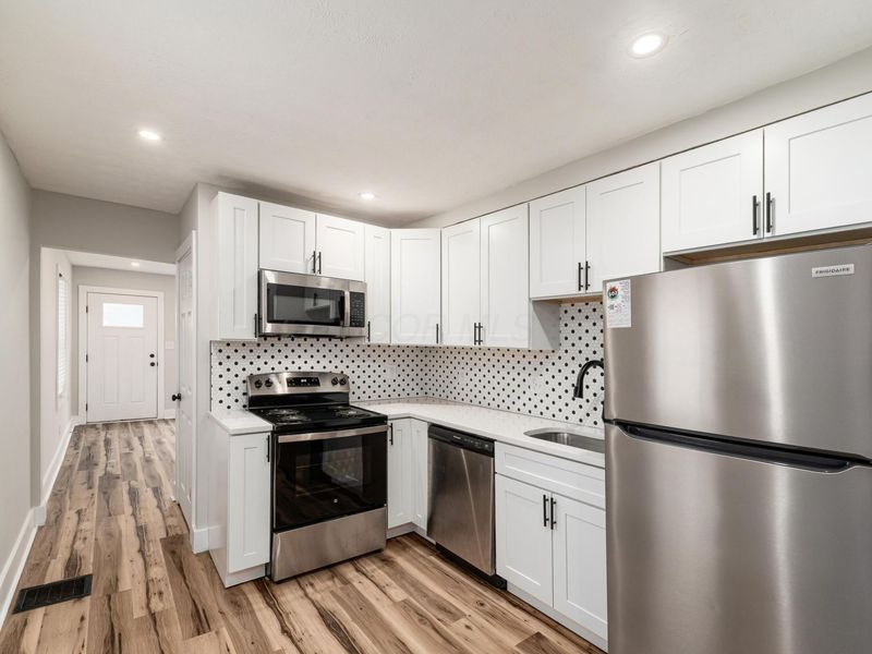 1606 Cordell Avenue, Columbus, OH 43211 Photo 10