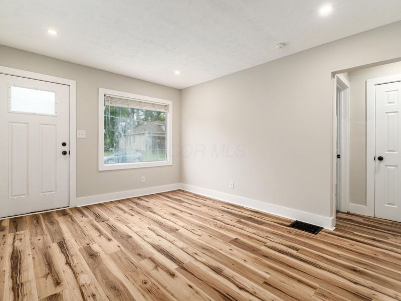 1606 Cordell Avenue, Columbus, OH 43211 Photo 5