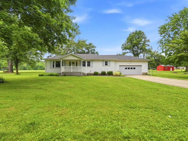 5621 Mason Drive SE, Lancaster, OH 43130