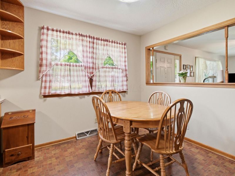 5621 Mason Drive SE, Lancaster, OH 43130 Photo 15