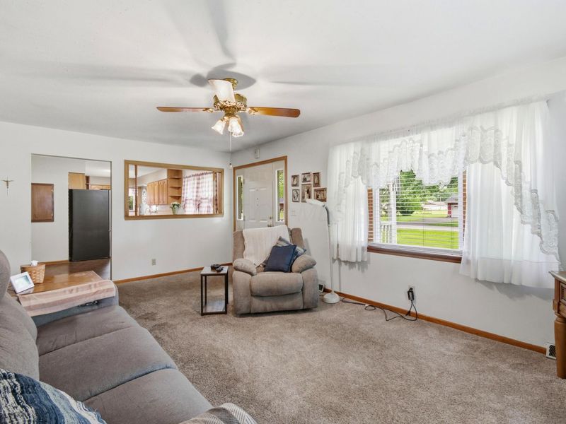 5621 Mason Drive SE, Lancaster, OH 43130 Photo 9