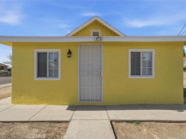 359 E 1st , San Jacinto, CA 92583