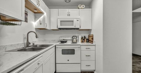 1008 Baywood Drive, Unit C, Sparks, NV 89434 Photo