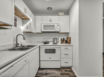 1008 Baywood Drive, Unit C, Sparks, NV 89434 Photo
