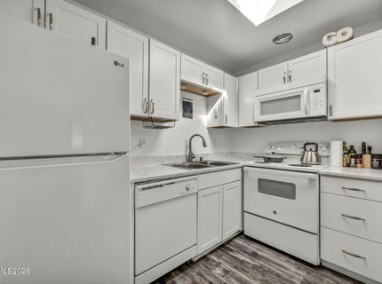 1008 Baywood Drive, Unit C, Sparks, NV 89434 Photo