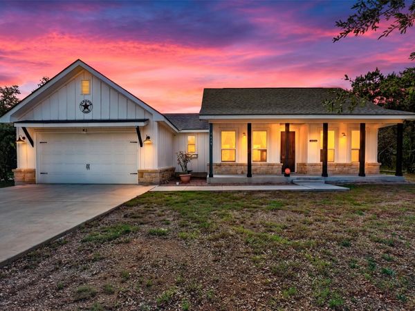 1619 Scenic View DR, Canyon Lake, TX 78133