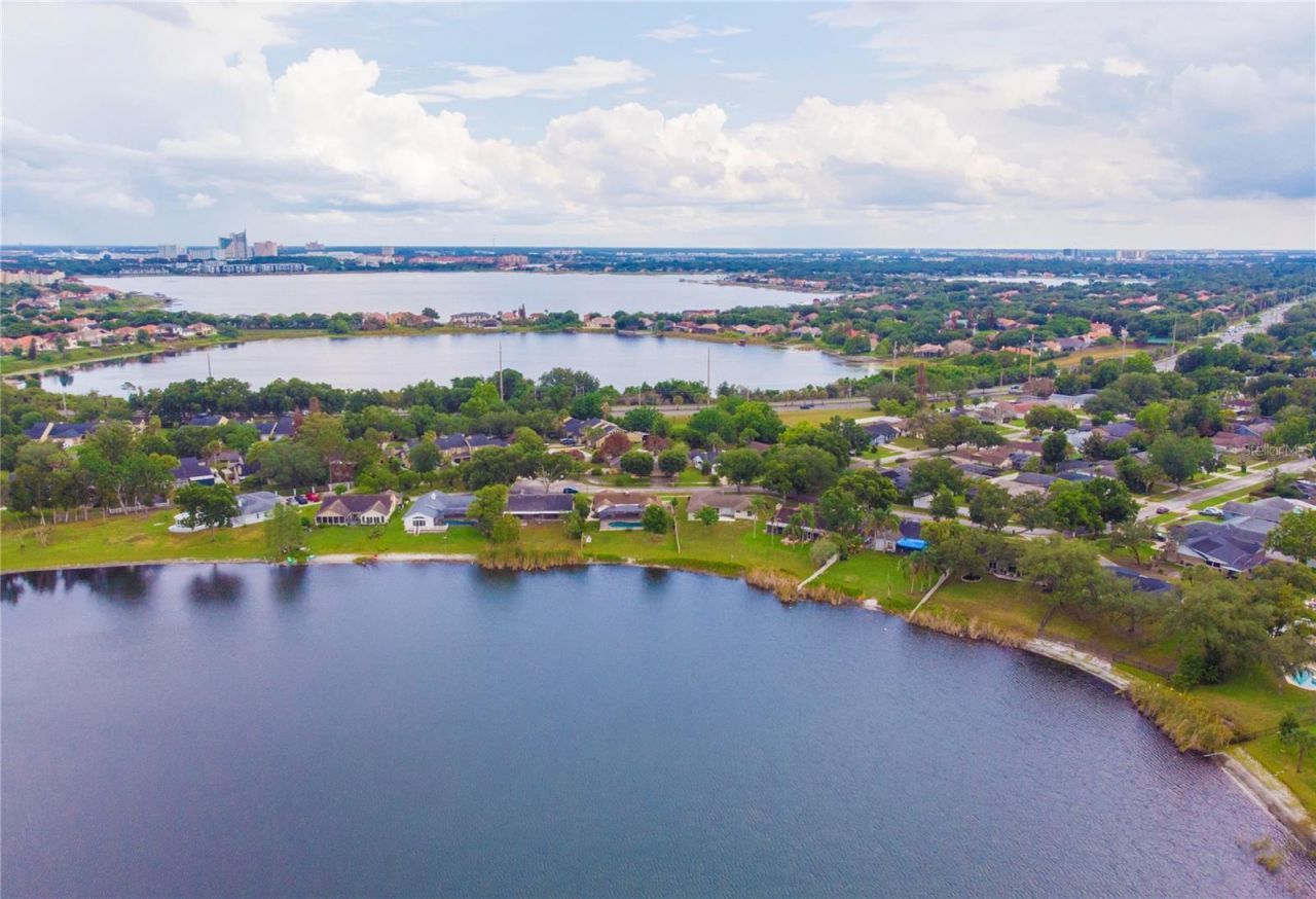 8514 Pajaro Court , Orlando, FL 32836 Photo