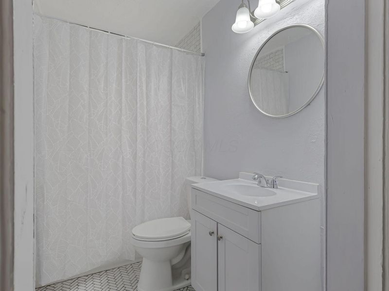 1423 Kenmore Road , Columbus, OH 43211 Photo 23
