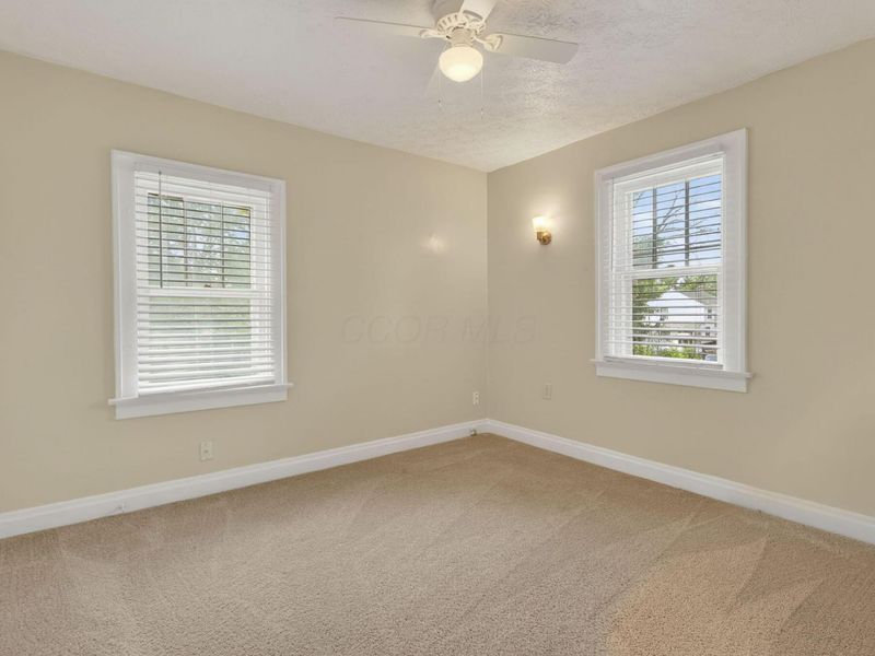 1423 Kenmore Road , Columbus, OH 43211 Photo 32