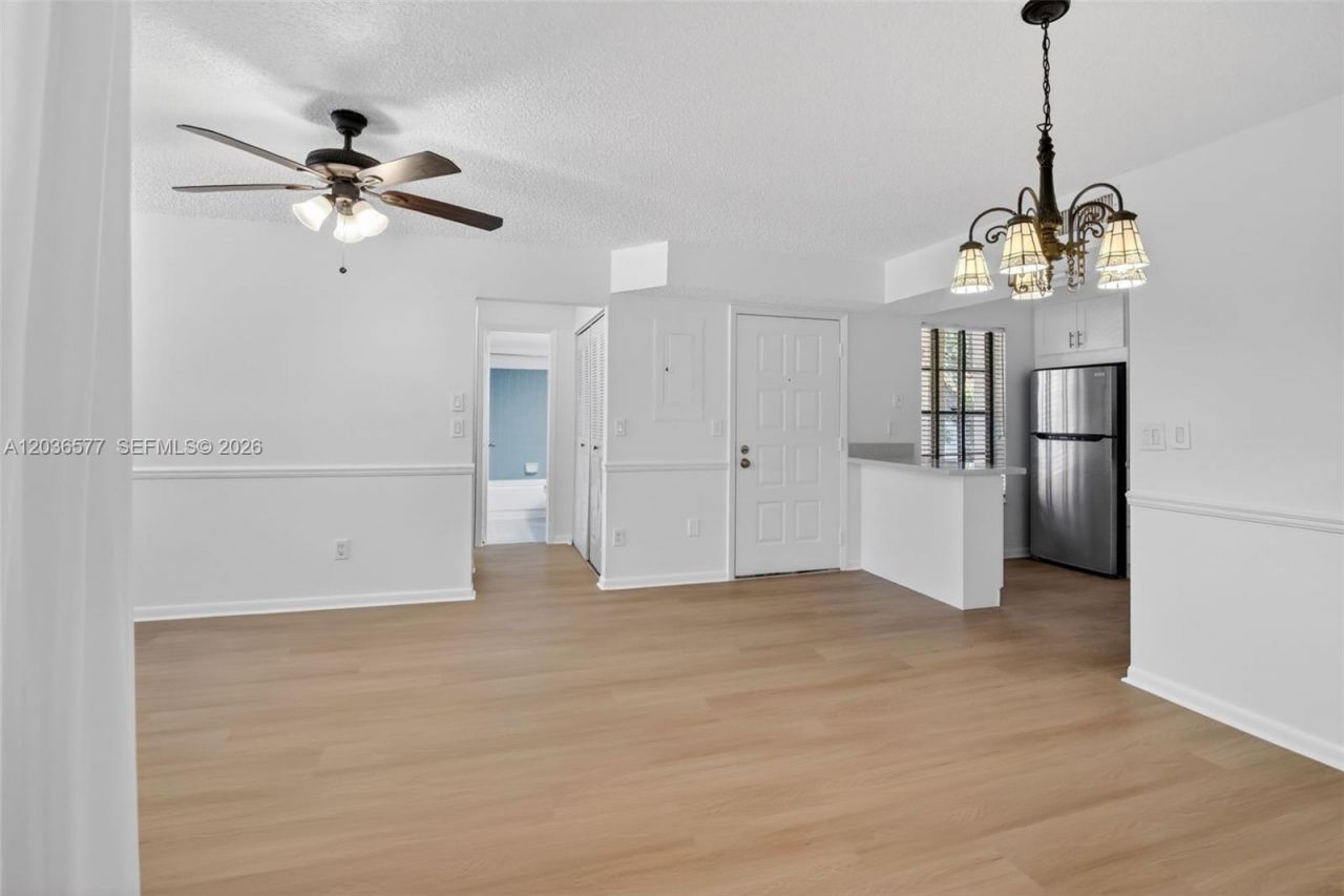 11931 NW 11th St, Unit 11931, Pembroke Pines, FL 33026 Photo