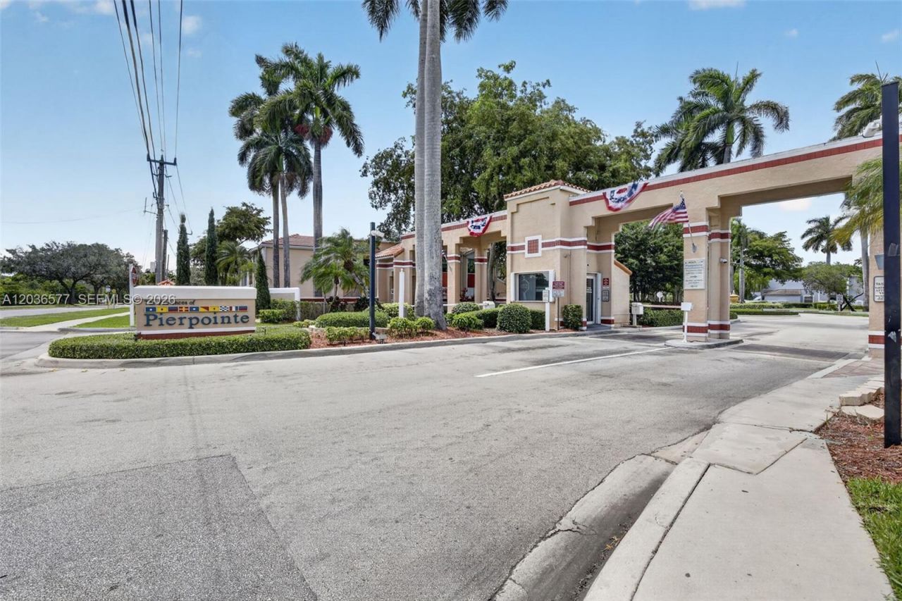 11931 NW 11th St, Unit 11931, Pembroke Pines, FL 33026 Photo