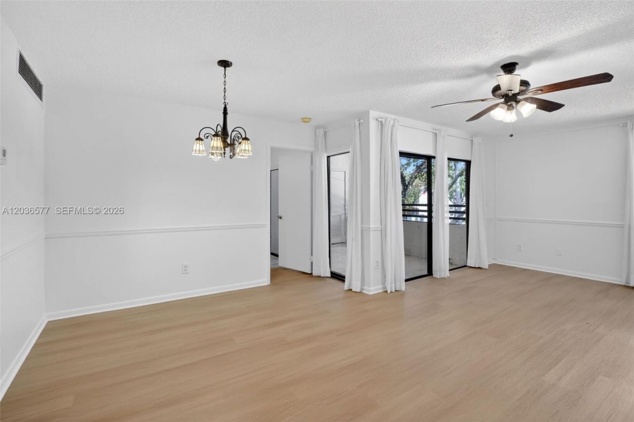 11931 NW 11th St, Unit 11931, Pembroke Pines, FL 33026 Photo