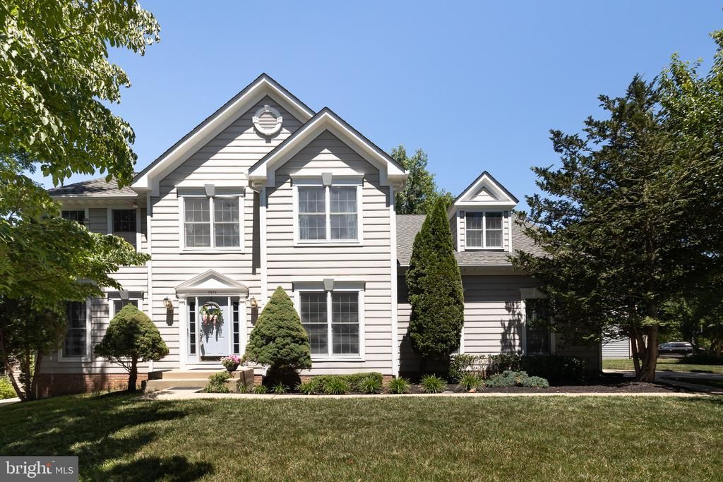 7074 GARDEN WALK, COLUMBIA, MD 21044
