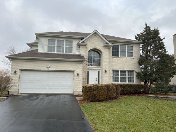 2034 Bunker Circle , Naperville, IL 60563
