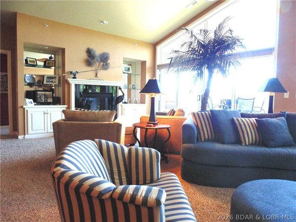 985 Summer Place Drive, Unit 5B, Camdenton, MO 65020