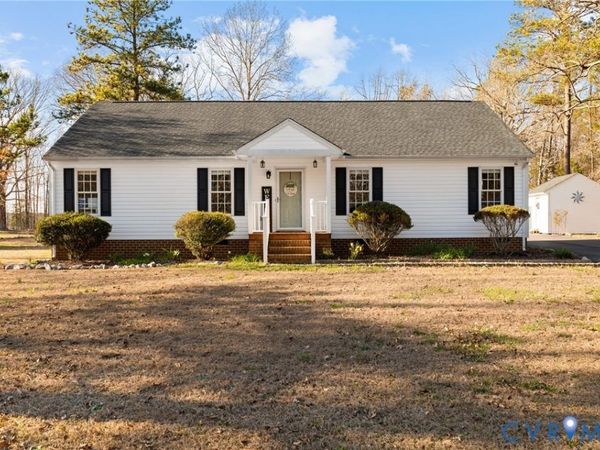 18730 Hawkins Church Road , Dinwiddie, VA 23841
