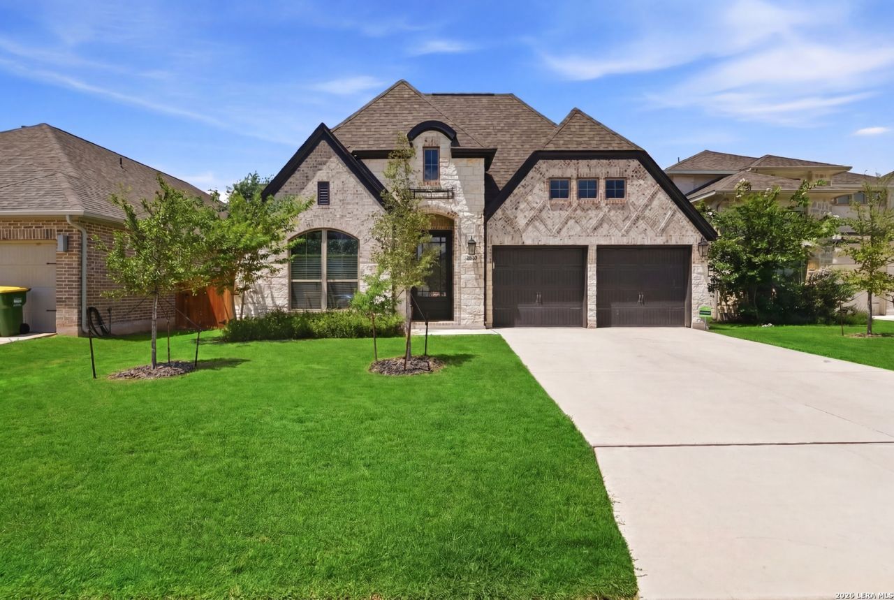 2049 Saxonhill Dr, San Antonio, TX 78253 Main Photo