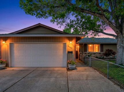 3060 Meadowlands Drive, Sparks, NV 89431 Photo