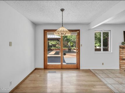 3060 Meadowlands Drive, Sparks, NV 89431 Photo