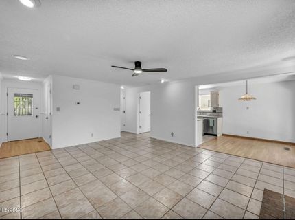 3060 Meadowlands Drive, Sparks, NV 89431 Photo