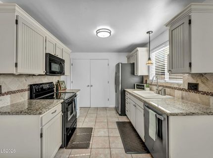 3060 Meadowlands Drive, Sparks, NV 89431 Photo