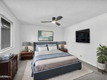 3060 Meadowlands Drive, Sparks, NV 89431 Photo