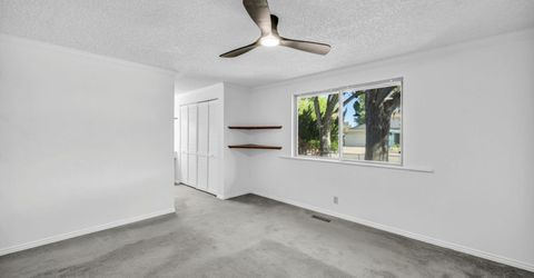 3060 Meadowlands Drive, Sparks, NV 89431 Photo