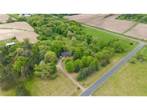 1295 Evergreen Drive, River Falls, WI 54022
