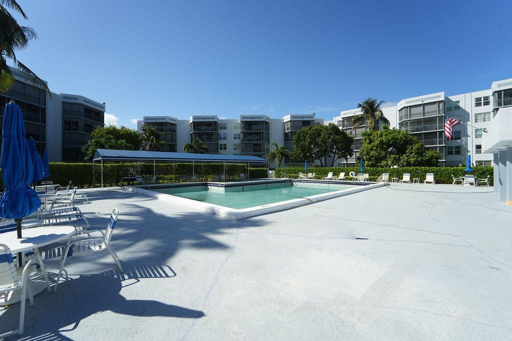 6500 NW 2nd Avenue, Unit 509, Boca Raton, FL 33487 Photo