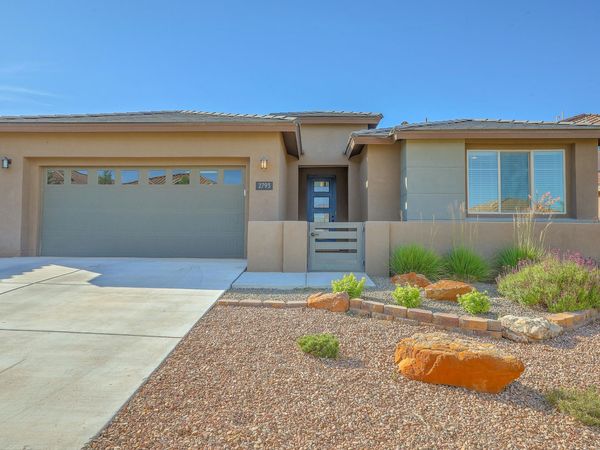 2793 Kings Canyon Loop NE, Rio Rancho, NM 87144