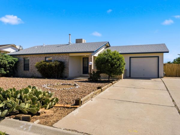 4735 Gypsum Drive NE, Rio Rancho, NM 87124